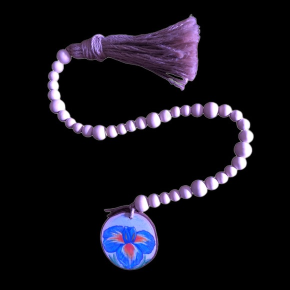 Succulents&Handmade Bead Garland w/ Tassel&Wood Slice with Hand Drawn Art - Picture 3 of 8